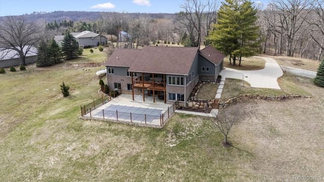 7880 Haley Road, White Lake Charter Township, MI 48383
