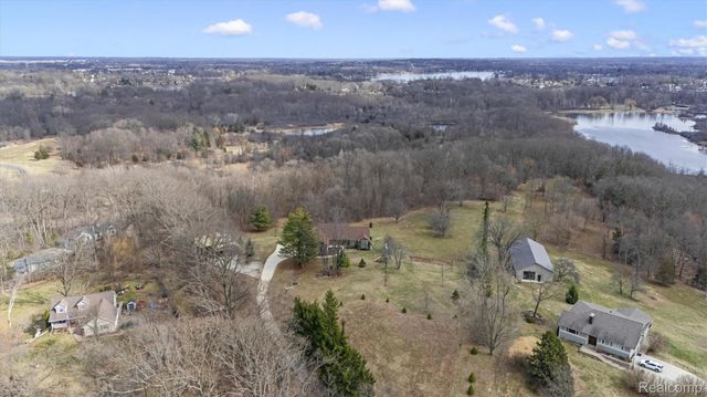 7880 Haley Road, White Lake Charter Township, MI 48383