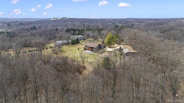 7880 Haley Road, White Lake Charter Township, MI 48383