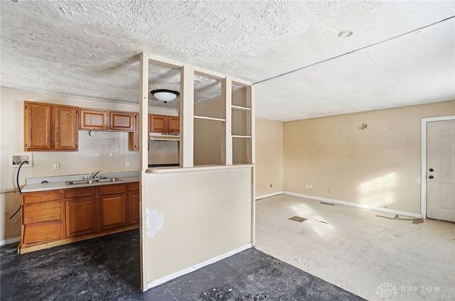 5147 Whaley Drive, Dayton, OH 45417