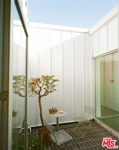 7825 Conejo Avenue, Joshua Tree, CA 92252