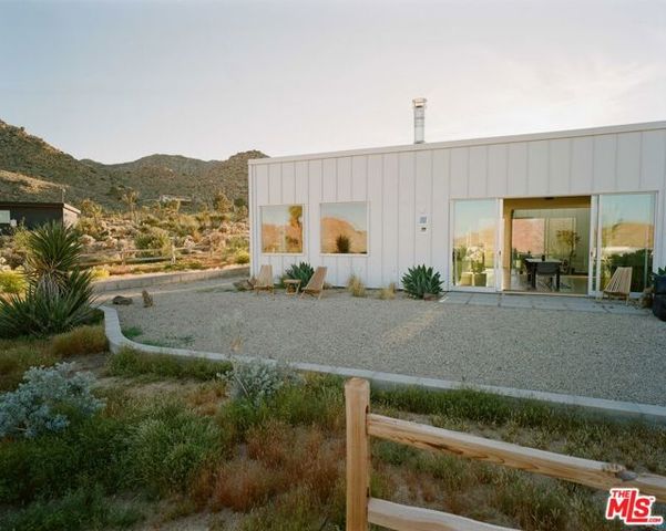 7825 Conejo Avenue, Joshua Tree, CA 92252
