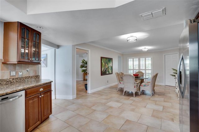 301 PALM DRIVE, Largo, FL 33770