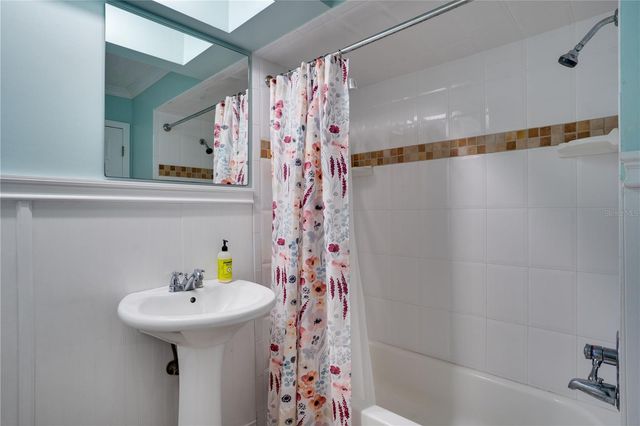 301 PALM DRIVE, Largo, FL 33770