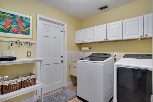 301 PALM DRIVE, Largo, FL 33770