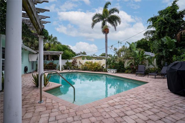 301 PALM DRIVE, Largo, FL 33770