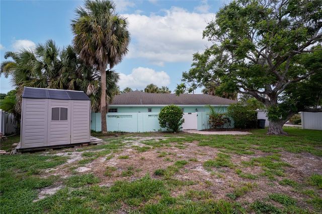 301 PALM DRIVE, Largo, FL 33770