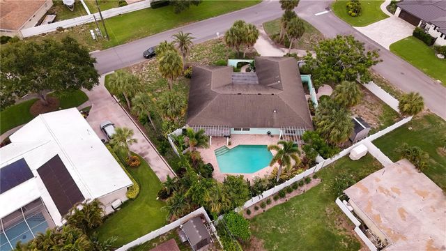 301 PALM DRIVE, Largo, FL 33770