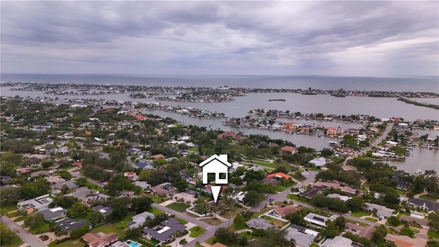 301 PALM DRIVE, Largo, FL 33770