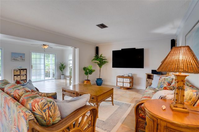 301 PALM DRIVE, Largo, FL 33770