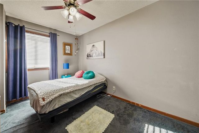 2202 Crestview Drive, Eau Claire, WI 54703