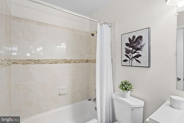 9361 TARTAN VIEW DR, Fairfax, VA 22032