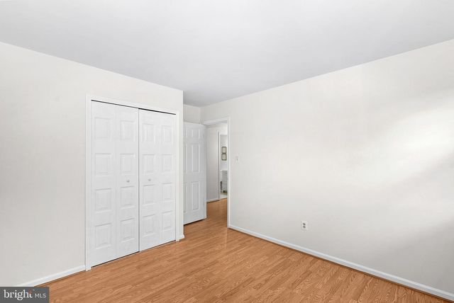 9361 TARTAN VIEW DR, Fairfax, VA 22032