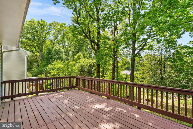 9361 TARTAN VIEW DR, Fairfax, VA 22032