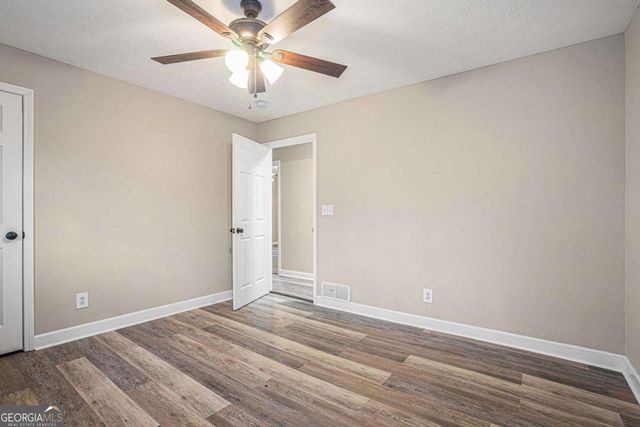 2912 Hickory Trail, Snellville, GA 30078