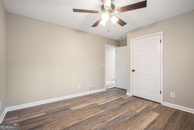 2912 Hickory Trail, Snellville, GA 30078