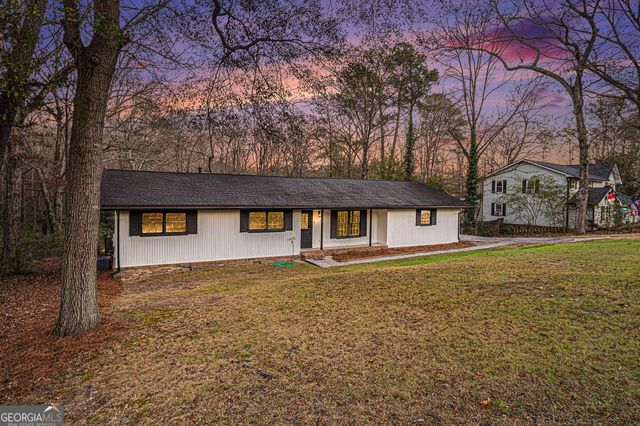 2912 Hickory Trail, Snellville, GA 30078