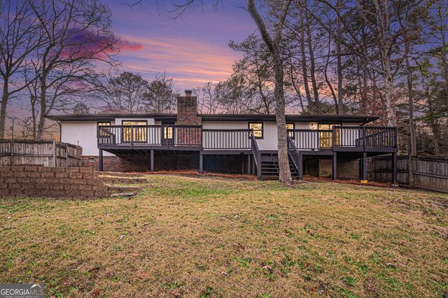 2912 Hickory Trail, Snellville, GA 30078