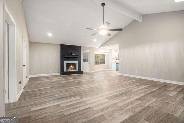 2912 Hickory Trail, Snellville, GA 30078