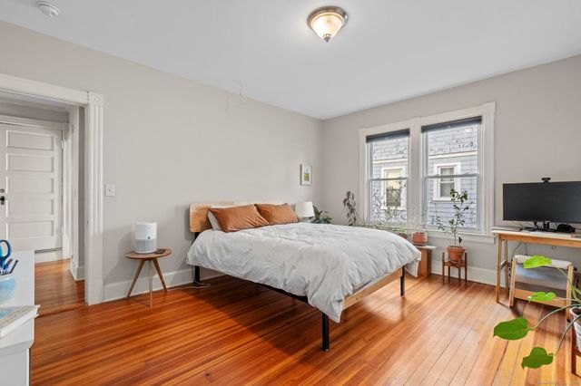 276 Oxford Street, Hartford, CT 06105