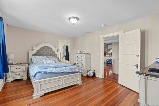 276 Oxford Street, Hartford, CT 06105