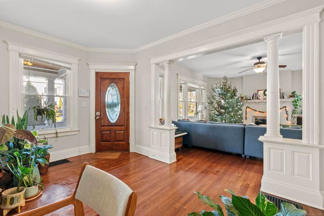 276 Oxford Street, Hartford, CT 06105