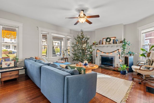 276 Oxford Street, Hartford, CT 06105