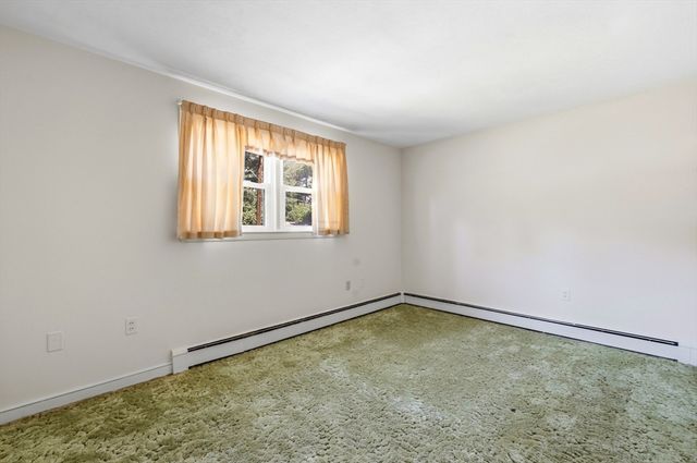 23 Gloria Circle, Burlington, MA 01803