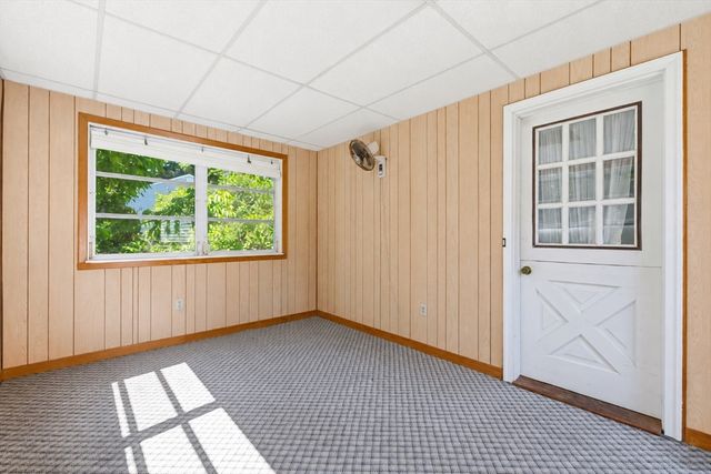 23 Gloria Circle, Burlington, MA 01803