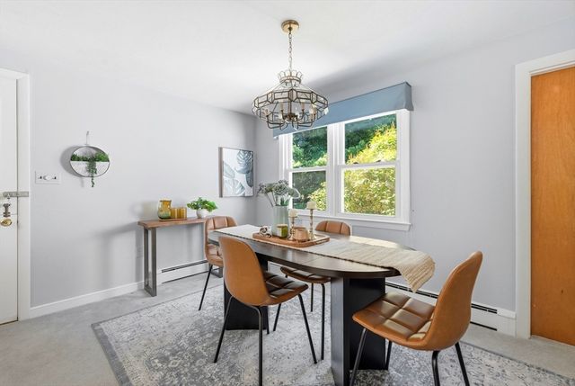 23 Gloria Circle, Burlington, MA 01803