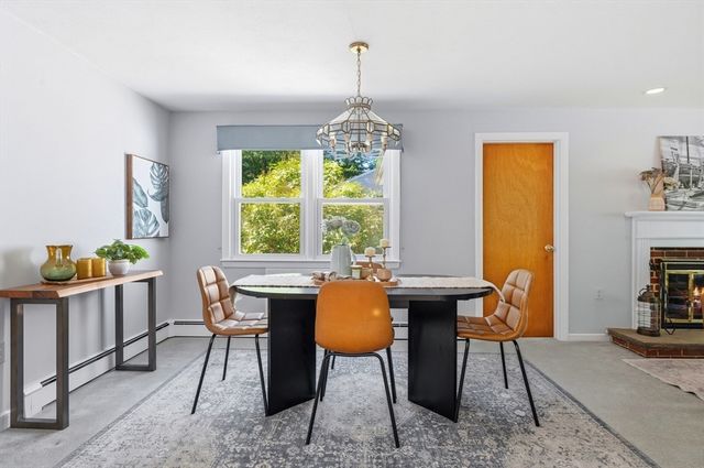 23 Gloria Circle, Burlington, MA 01803