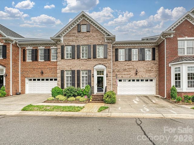 6309 Wakehurst Road, Charlotte, NC 28226