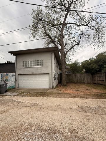3918A Bowser Ave, Dallas, TX 75219
