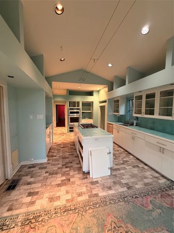 3918A Bowser Ave, Dallas, TX 75219