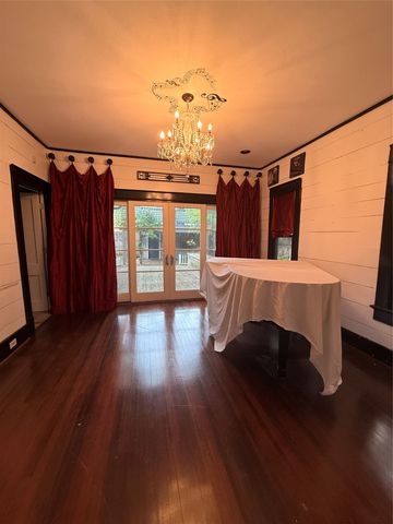 3918A Bowser Ave, Dallas, TX 75219
