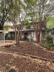 3918A Bowser Ave, Dallas, TX 75219