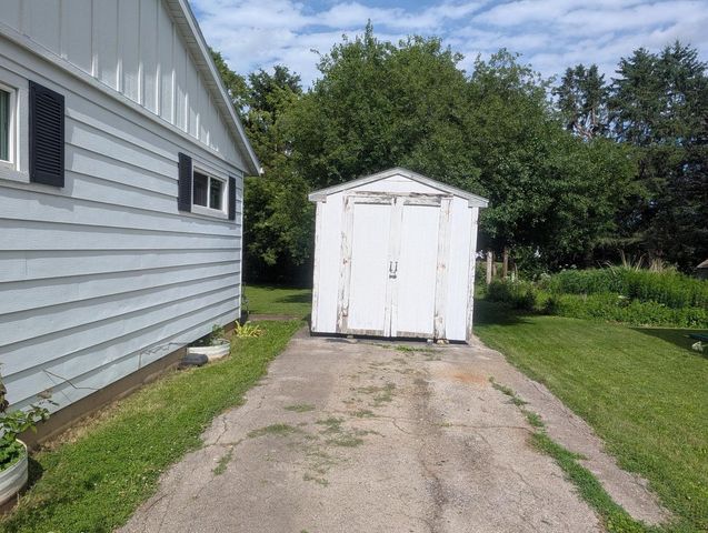 553 Park AVENUE, Delavan, WI 53115
