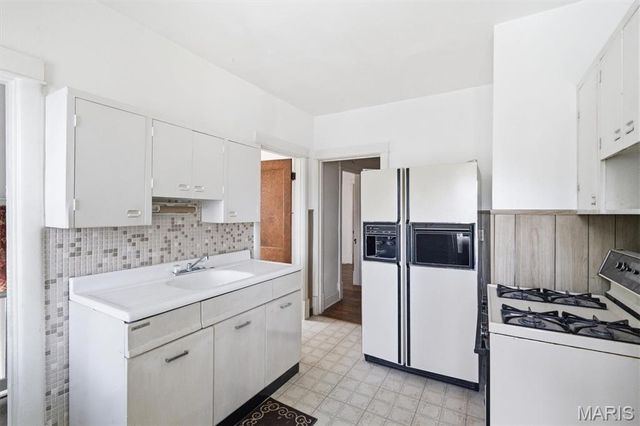 4148 Humphrey Street, St Louis, MO 63116