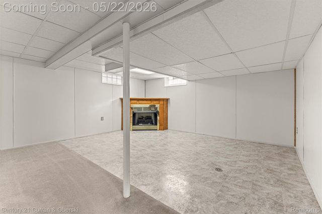 33501 Leona Street, Garden City, MI 48135