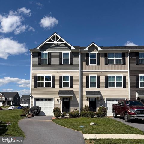 276 RHEA DR, Martinsburg, WV 25403