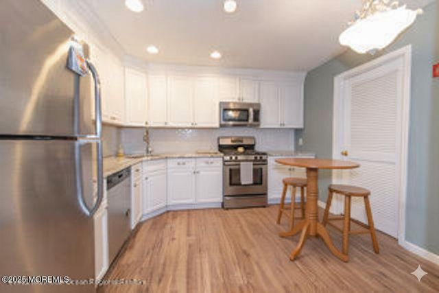 174 Tulip Lane, Freehold, NJ 07728