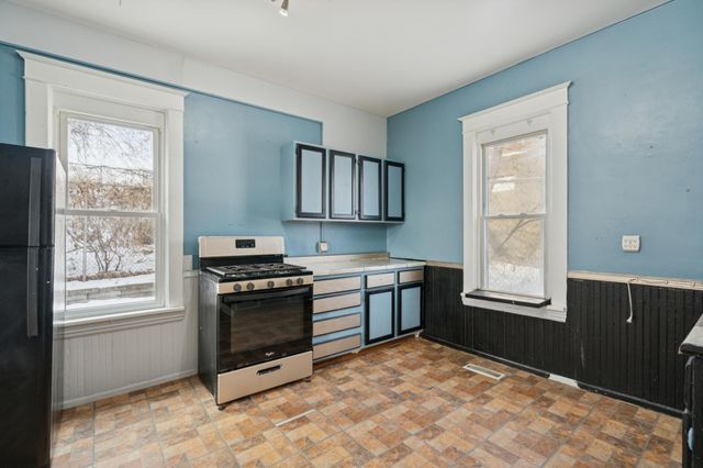 3447 2nd Street N, Minneapolis, MN 55412