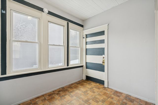 3447 2nd Street N, Minneapolis, MN 55412