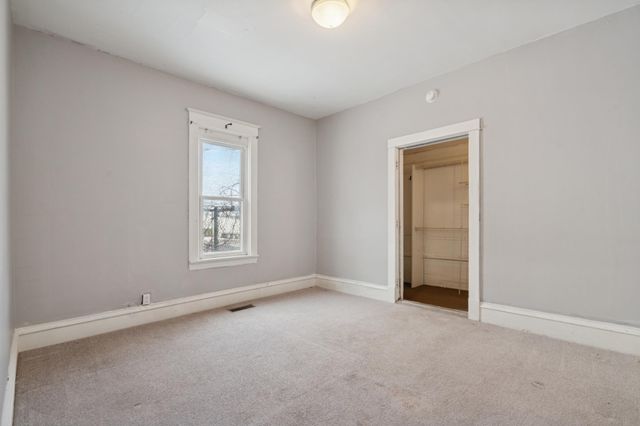 3447 2nd Street N, Minneapolis, MN 55412