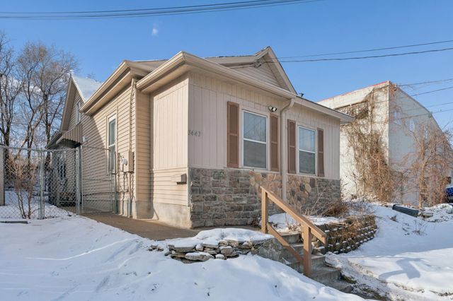 3447 2nd Street N, Minneapolis, MN 55412