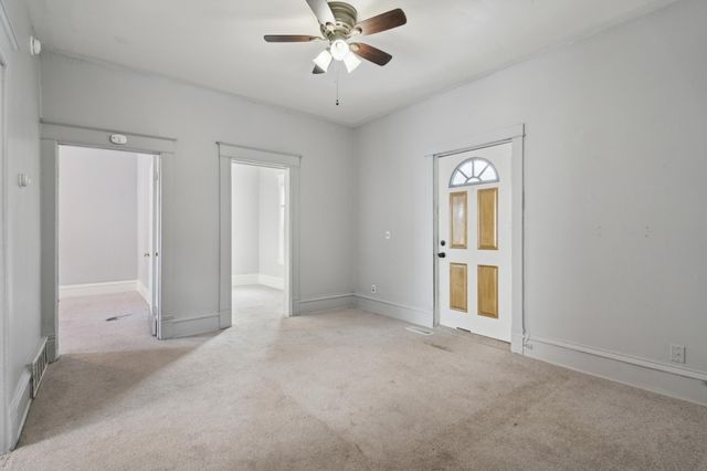 3447 2nd Street N, Minneapolis, MN 55412