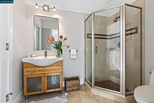 3402 Hall Ln, Lafayette, CA 94549