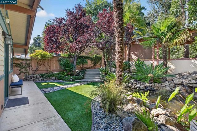 3402 Hall Ln, Lafayette, CA 94549