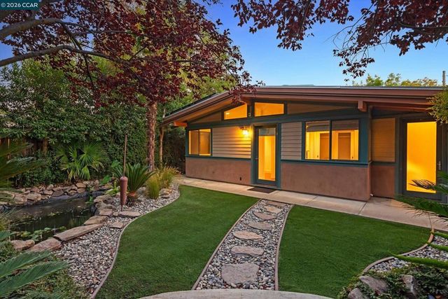 3402 Hall Ln, Lafayette, CA 94549