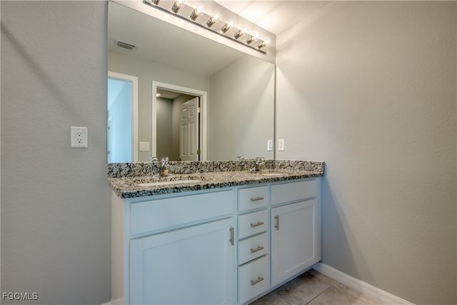 2421 NW 7th PL, Cape Coral, FL 33993